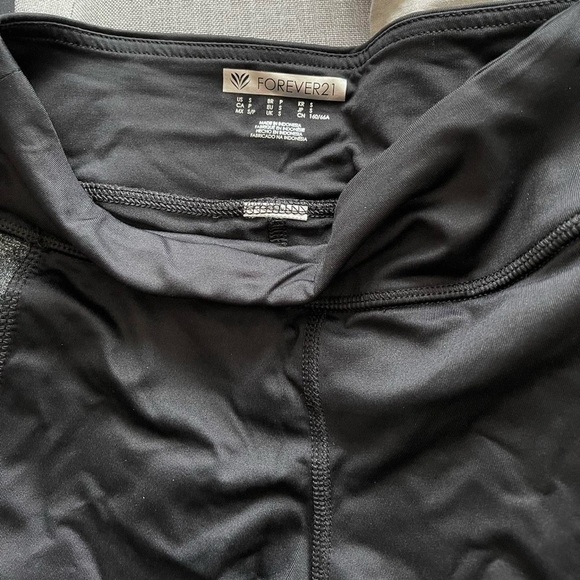 3/22 🧡 Forever 21 Workout legging - Picture 4 of 4